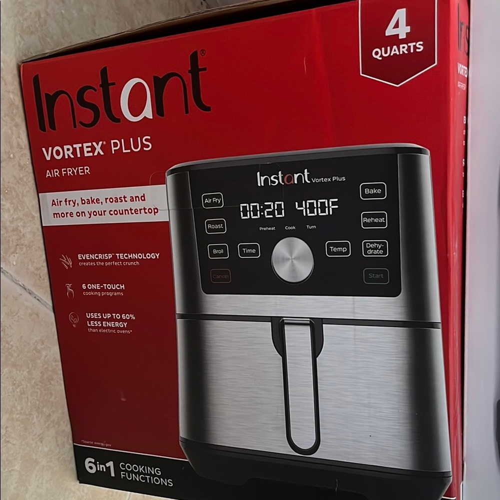 Instant Vortex Plus Air Fryer - Black and Silver